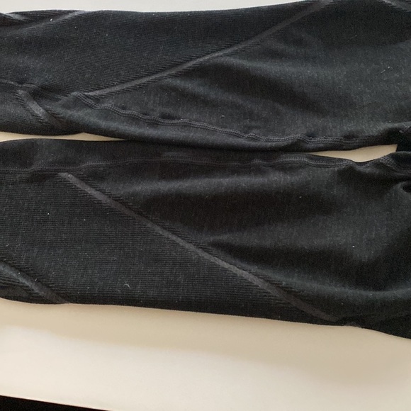 Athleta leggings, black size small - Picture 8 of 10